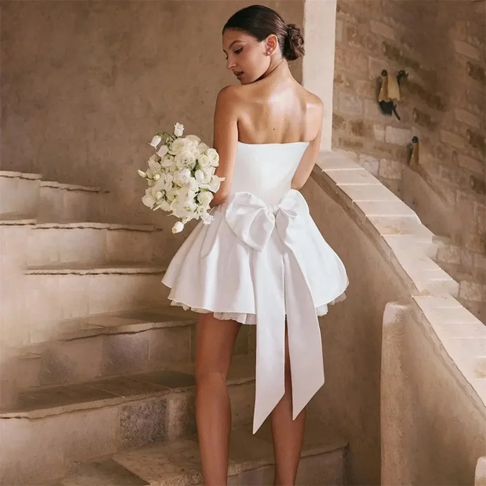 Customized Satin Mini White Strapless Wedding Dresses A-Line Sleveeless Bow vestidos de noche Sexy Bridal Gowns